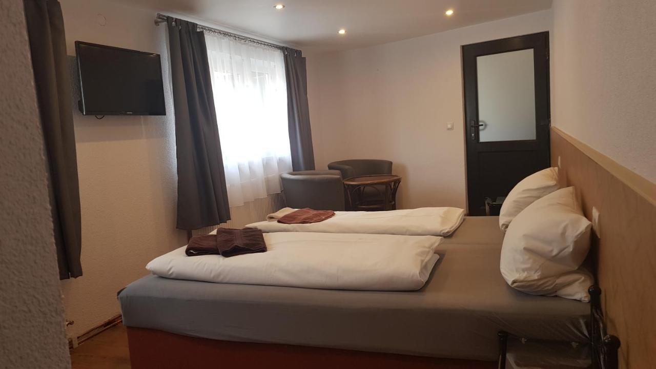 Nibelungen - Ferienwohnungen - Worms - Apartments Bagian luar foto